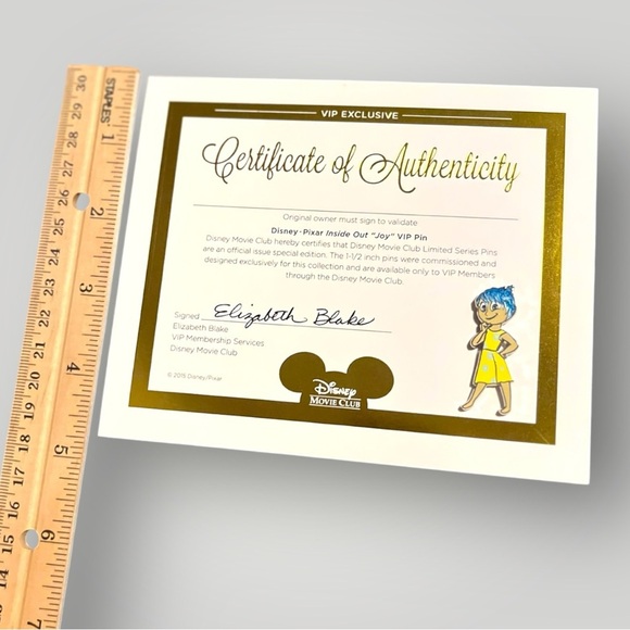 Disney Inside Out “Joy” Pin Movie Club VIP Exclusive - Picture 3 of 6